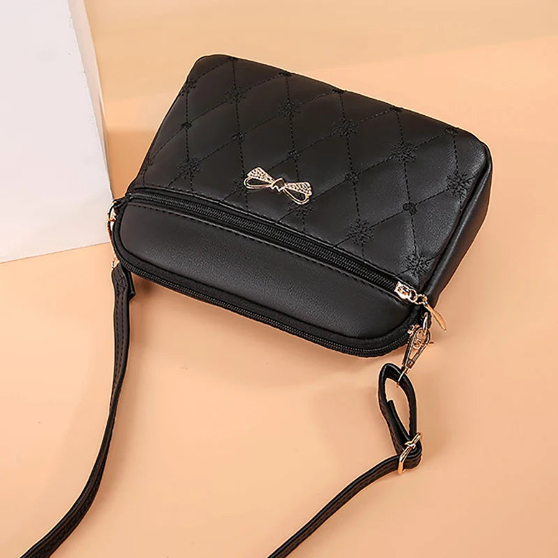 New Arrival Simple Shoulder Bags for Women Embroidery Heart Crossbody Purse Female Leather Black Handbag Small Messenger Bag